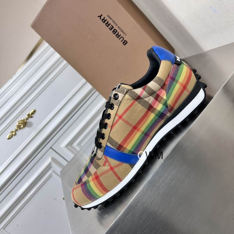 men Burberry shoes-411
